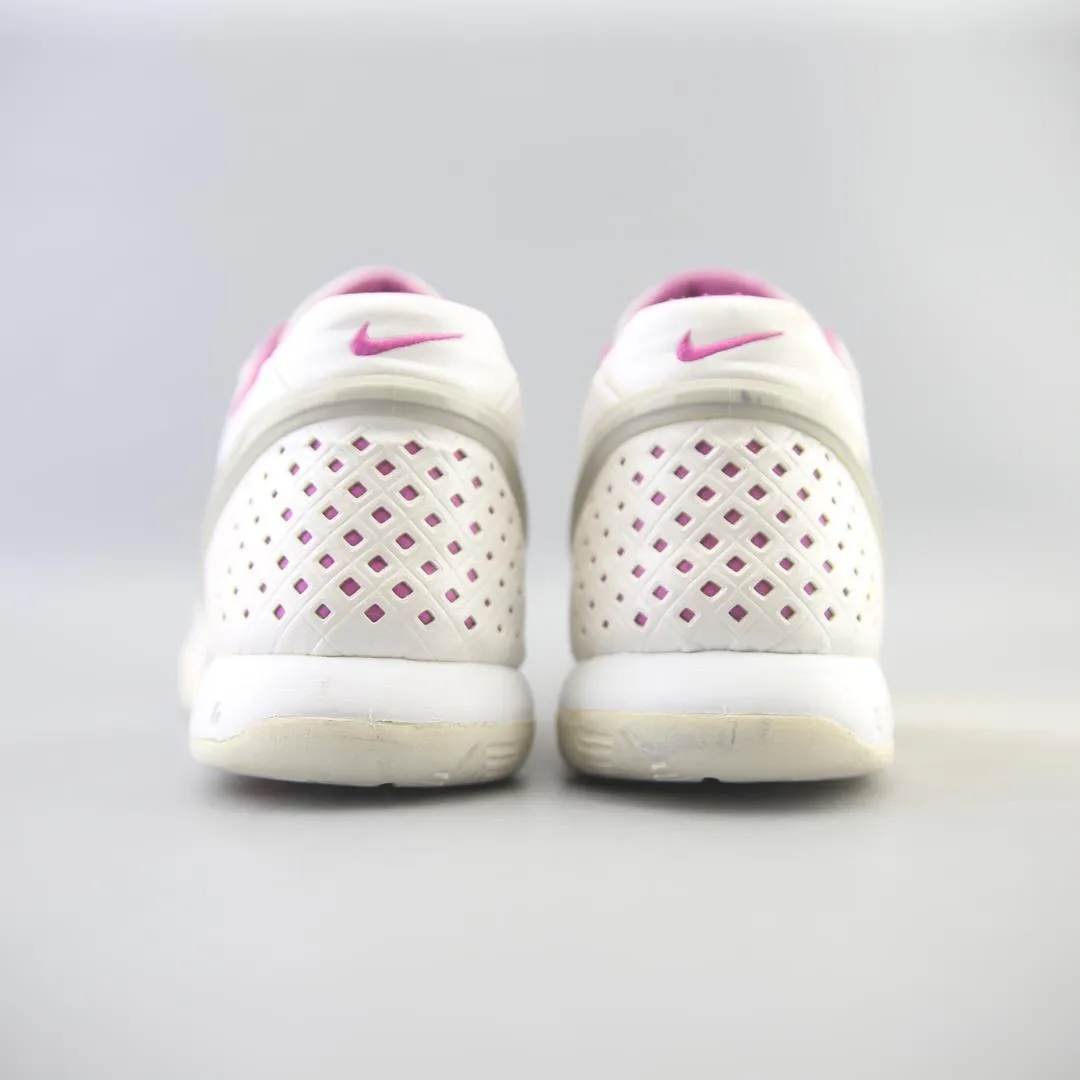 NIKE  ZOOM MYSTIFY 3