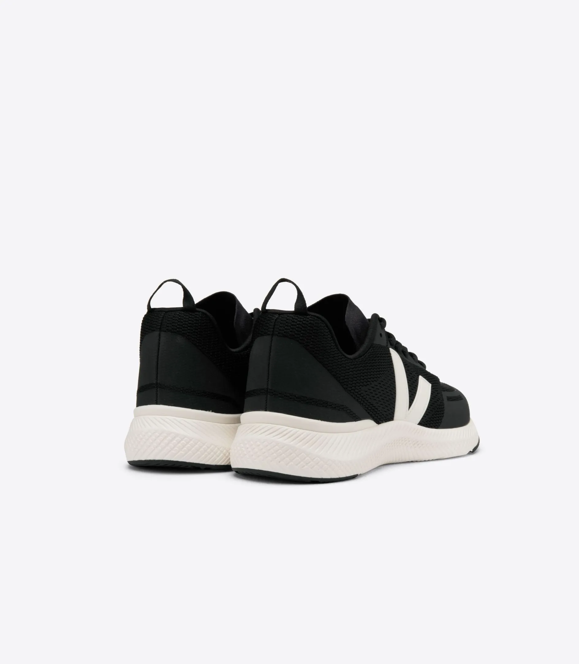 Shoes  Ip1402846 Black-Cream